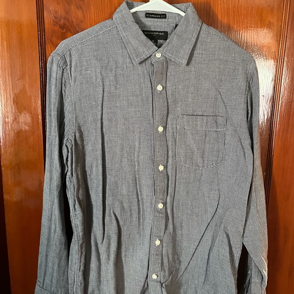 Banana Republic long sleeve Oxford - Picture 1 of 3